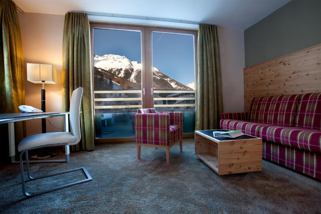 Hotel Bäckelar Wirt Superior Sölden Exteriör bild